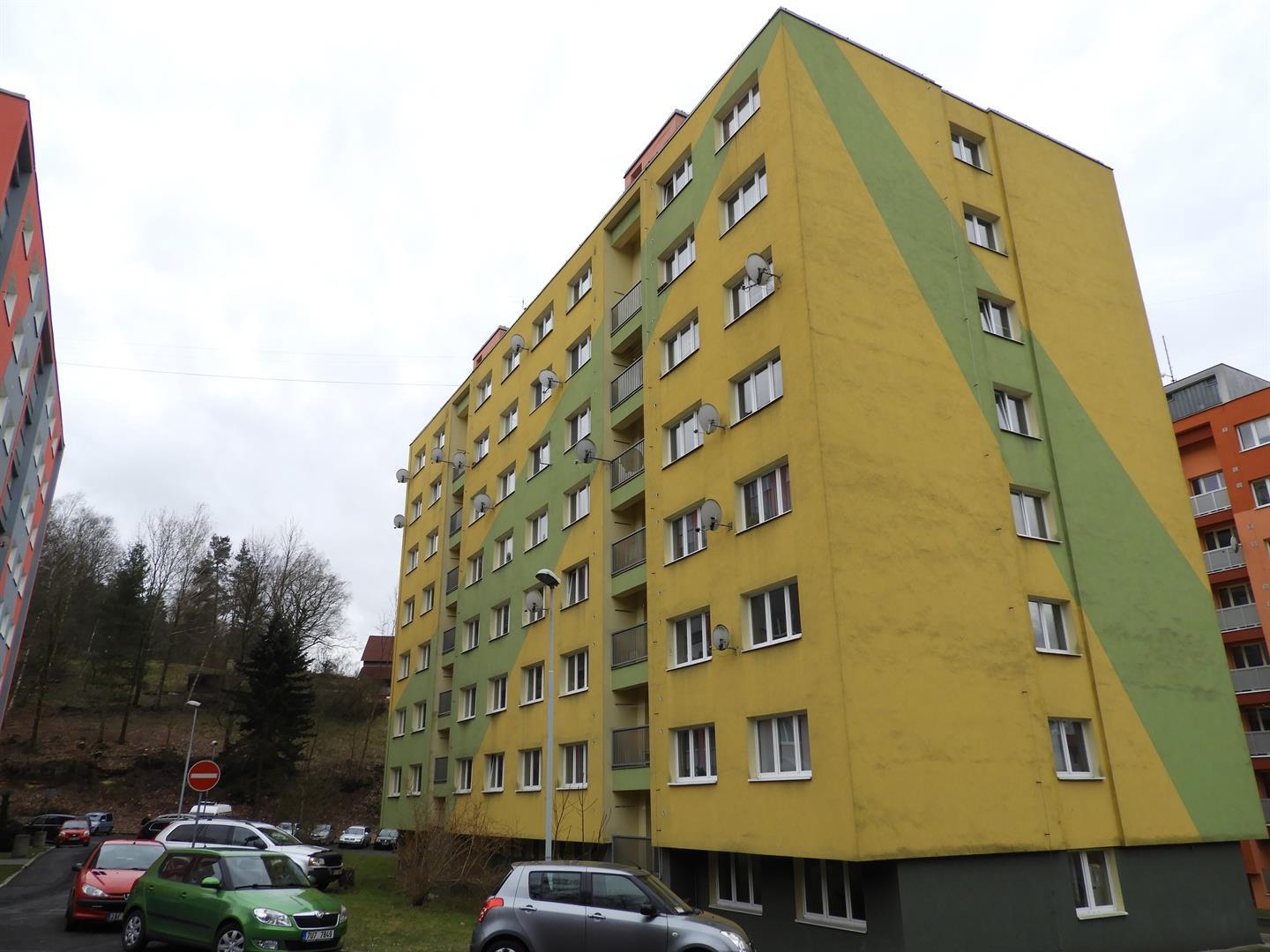 Prodej bytu 3+1 s lodžií, obec Kamenický Šenov, okr. Česká Lípa